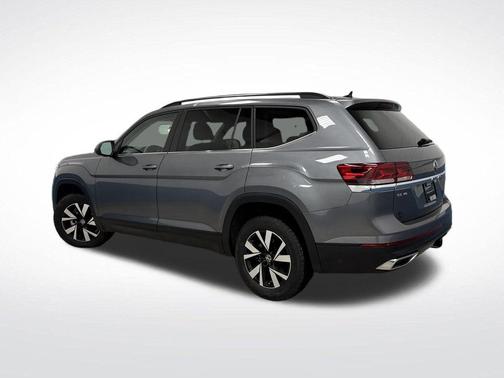 2023 Volkswagen Atlas 3.6L SE w/Technology