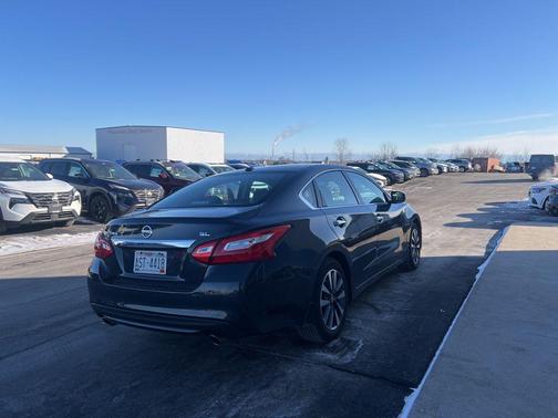 2017 Nissan Altima 2.5 SL