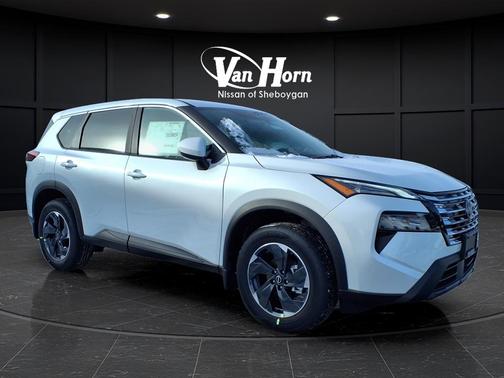 Everest White Pearl Tricoat 2026 Nissan Rogue SV