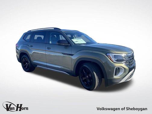 2025 Volkswagen Atlas 2.0T Peak Edition