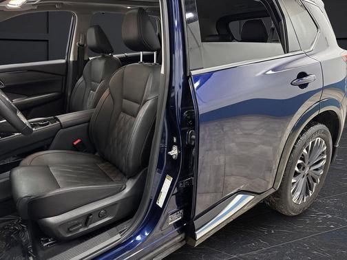 2024 Nissan Rogue Platinum