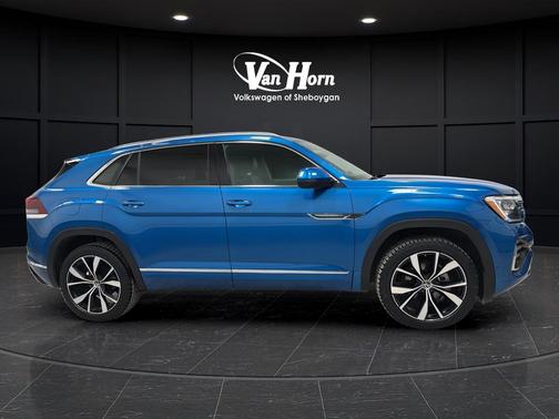 2024 Volkswagen Atlas Cross Sport 2.0T SEL Premium