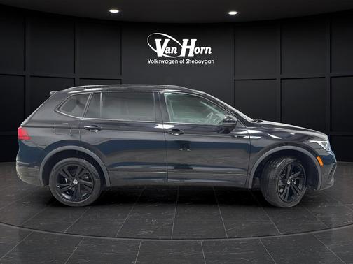 2024 Volkswagen Tiguan 2.0T SE R-Line Black 4MOTION