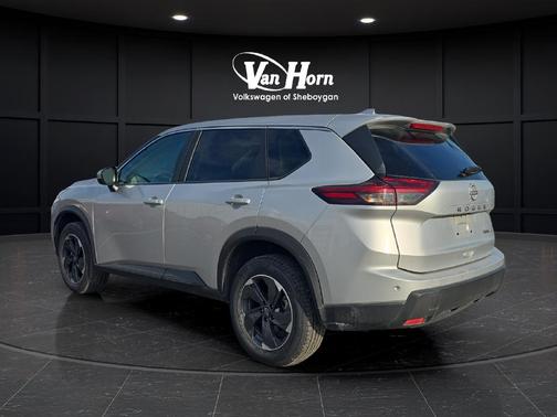 Brilliant Silver Metallic 2024 Nissan Rogue SV