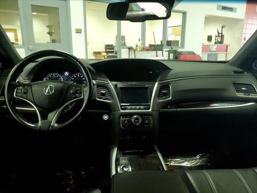 2018 Acura RLX Technology Package