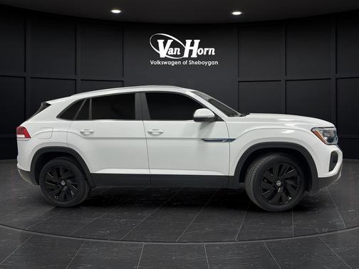 Pure White 2024 Volkswagen Atlas Cross Sport 2.0T SE w/Technology 4MOTION