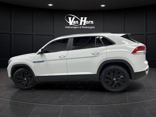 Pure White 2024 Volkswagen Atlas Cross Sport 2.0T SE w/Technology 4MOTION