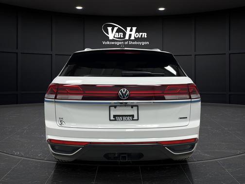 Pure White 2024 Volkswagen Atlas Cross Sport 2.0T SE w/Technology 4MOTION