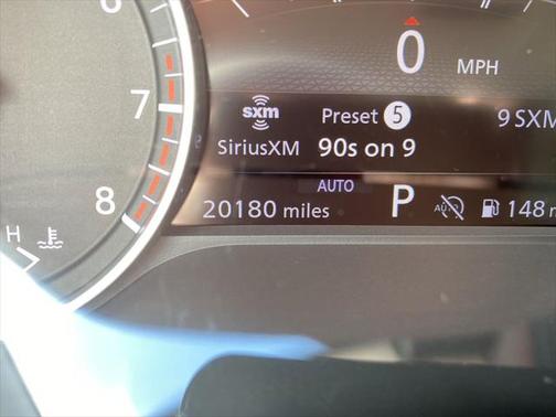 2024 Nissan Pathfinder SL 4WD