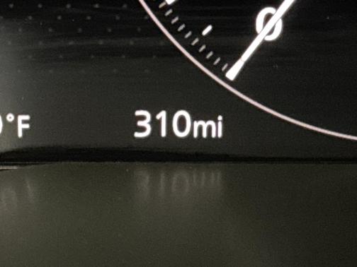 2025 Mazda CX-90 PHEV Premium Plus