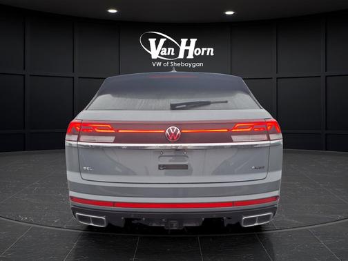 2024 Volkswagen Atlas Cross Sport 2.0T SEL Premium