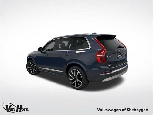 2022 Volvo XC90 Recharge Plug-In Hybrid T8 Inscription Expression 6 Passenger