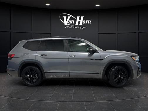 2023 Volkswagen Atlas 3.6L SEL