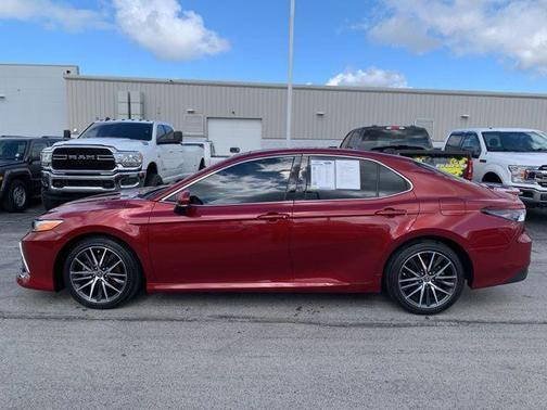 2021 Toyota Camry XLE V6