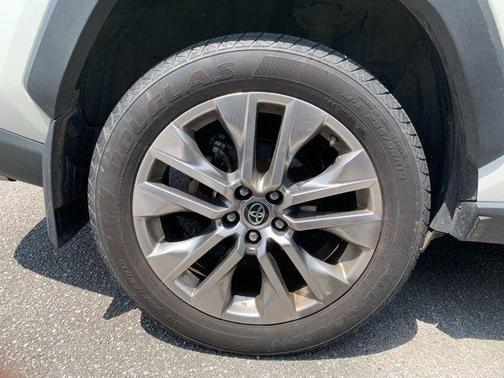 2019 Toyota RAV4 Limited