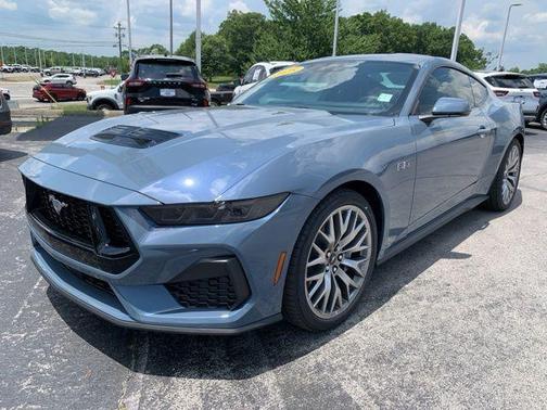2025 Ford Mustang GT Premium