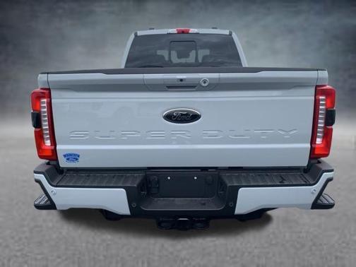 2025 Ford F-350 Lariat Super Duty