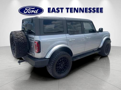 Silver Metallic 2024 Ford Bronco Outer Banks