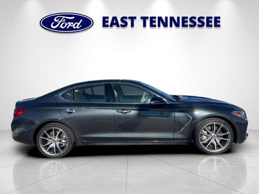 2019 Genesis G70 3.3T Design