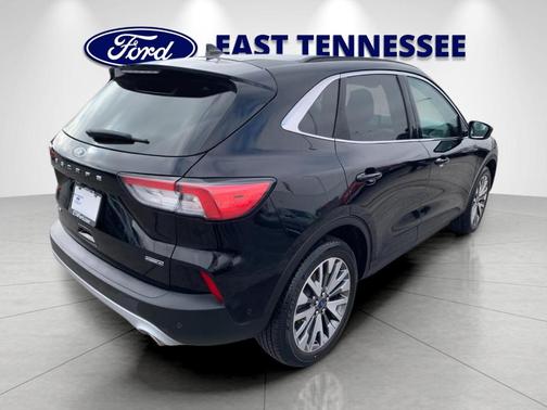 2021 Ford Escape Titanium Hybrid