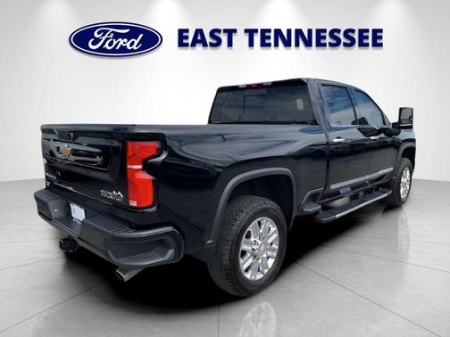 2025 Chevrolet Silverado 2500 High Country