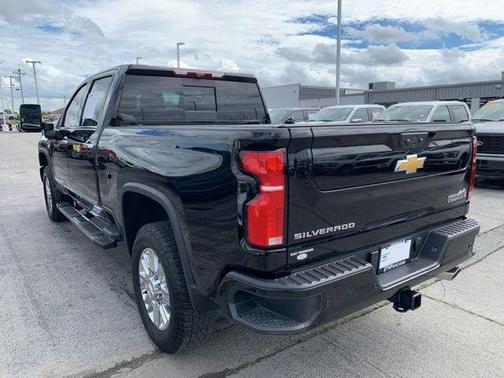 2025 Chevrolet Silverado 2500 High Country