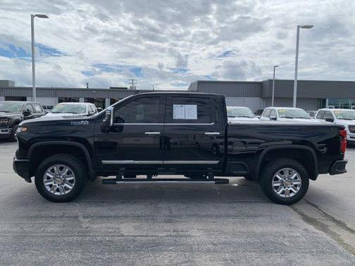 2025 Chevrolet Silverado 2500 High Country