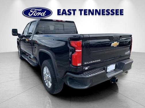 2025 Chevrolet Silverado 2500 High Country