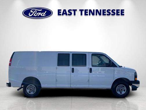 2024 GMC Savana 2500 Work Van