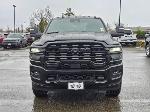 Diamond Black 2026 RAM 2500 Big Horn Crew Cab 4x4 6'4' Box
