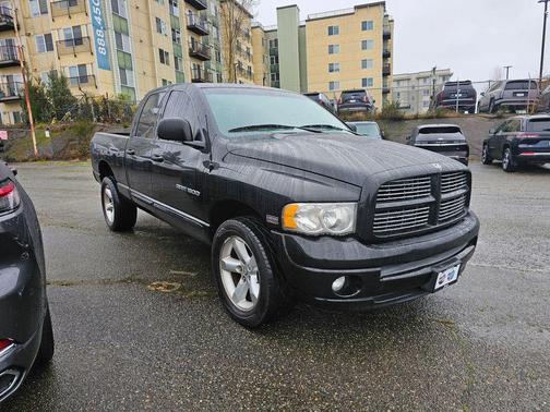 Black Clearcoat 2005 Dodge Ram 1500 SLT Quad Cab