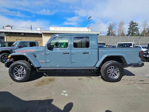 Anvil Clearcoat 2026 Jeep Gladiator Mojave X 4x4