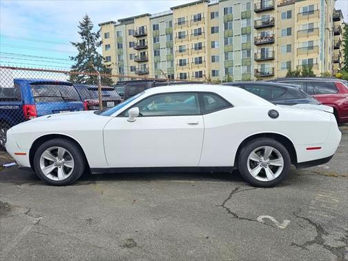 2021 Dodge Challenger SXT