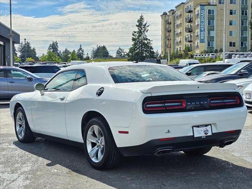 2021 Dodge Challenger SXT