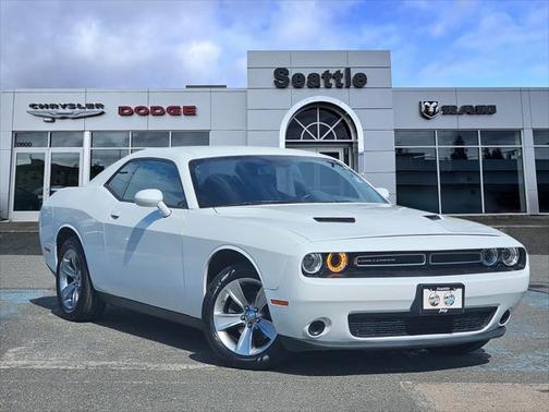 2021 Dodge Challenger SXT