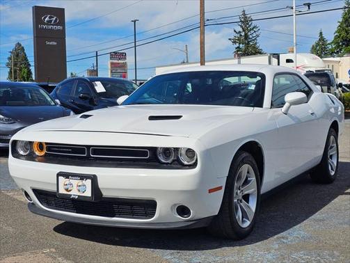 2021 Dodge Challenger SXT