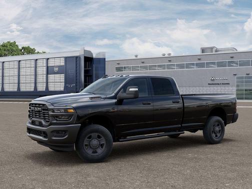 Diamond Black Crystal Pearlcoat 2026 RAM 3500 Tradesman Crew Cab 4x4 8' Box