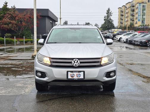2015 Volkswagen Tiguan 4MOTION Auto SEL
