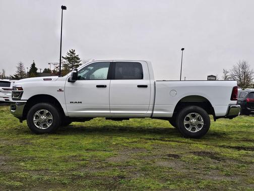 2025 RAM 3500 Big Horn Crew Cab 4x4 6'4' Box