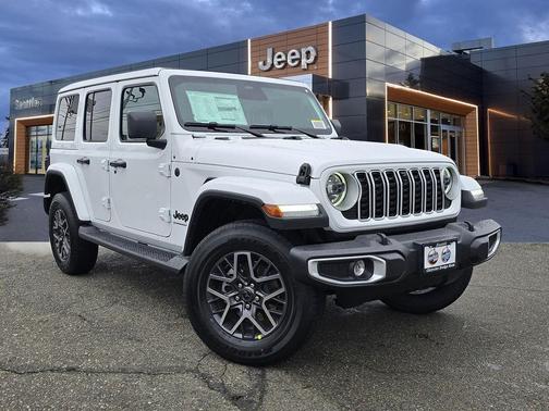 2026 Jeep Wrangler 4-Door Sahara 4x4