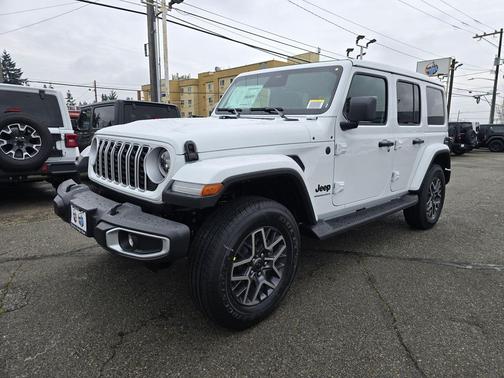 2026 Jeep Wrangler 4-Door Sahara 4x4