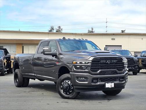 2025 RAM 3500 Laramie Crew Cab 4x4 8' Box