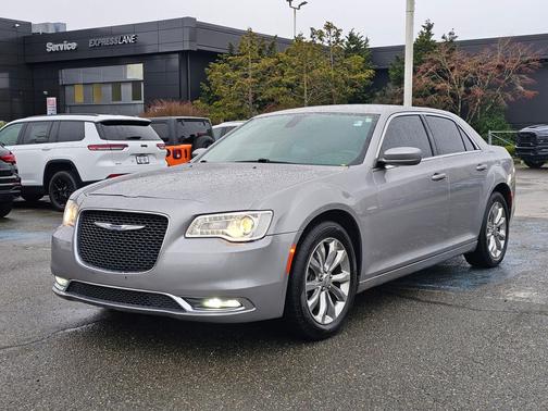2015 Chrysler 300 Limited