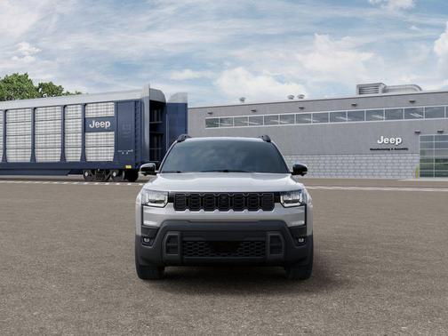 Silver Zynith Clearcoat 2026 Jeep Cherokee Overland