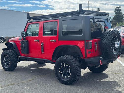 Firecracker Red Clearcoat 2016 Jeep Wrangler Unlimited Sahara