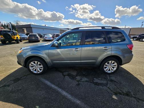 2011 Subaru Forester 2.5 X Premium