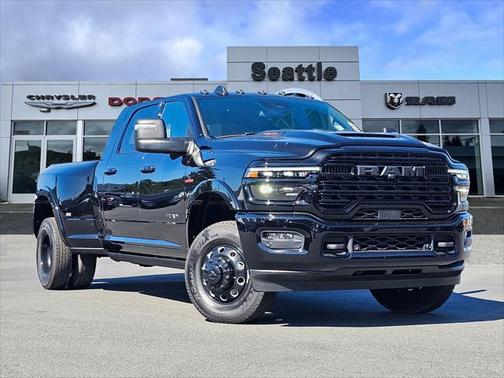 2025 RAM 3500 Limited Mega Cab 4x4 6'4' Box