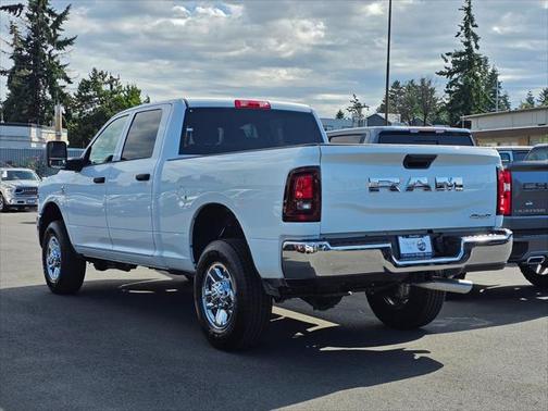 2025 RAM 2500 Tradesman Crew Cab 4x4 6'4' Box