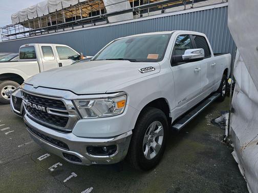 Bright White 2022 RAM 1500 Big Horn/Lone Star