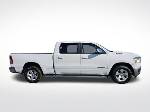 Bright White 2022 RAM 1500 Big Horn/Lone Star